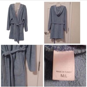 🐾LIGHT blue Victoria's Secret plush robe with belt